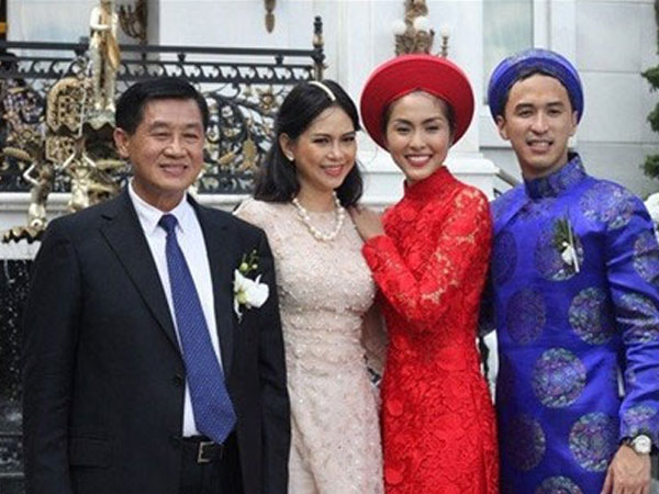 Mẹ chồng Hà Tăng gây chấn động thị trường