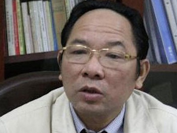 Vợ cựu PGĐ Sở nộp cả 'núi tiền' khắc phục hành vi tham ô của chồng