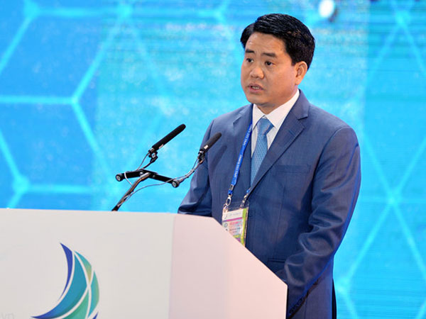 Chủ tịch Hà Nội cung cấp đường dây nóng cho doanh nhân APEC