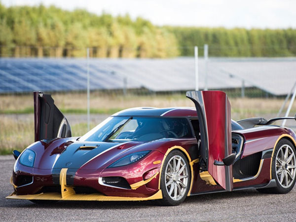 Koenigsegg Agera RS thành siêu xe nhanh nhất thế giới