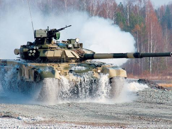 Tăng chỉ huy T-90 Nga bắt đầu chuyển giao cho Việt Nam