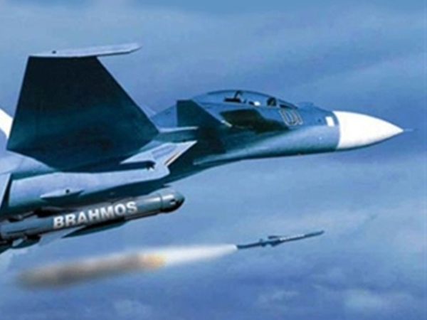 Báo Nhật: Ấn muốn bán BrahMos cho Việt Nam, Nga-Mỹ không vui?