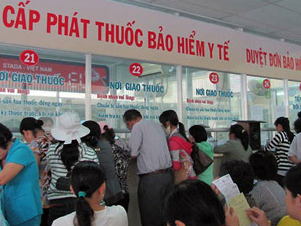 BHXH nói gì trước thông tin 200 bệnh viện tư không được khám BHYT?