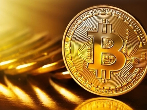 Bitcoin đã vượt qua mốc 14.000USD