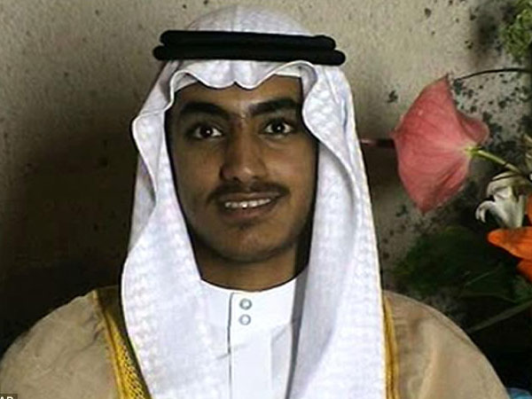 Con trai bin Laden bất ngờ lộ mặt sau chục năm