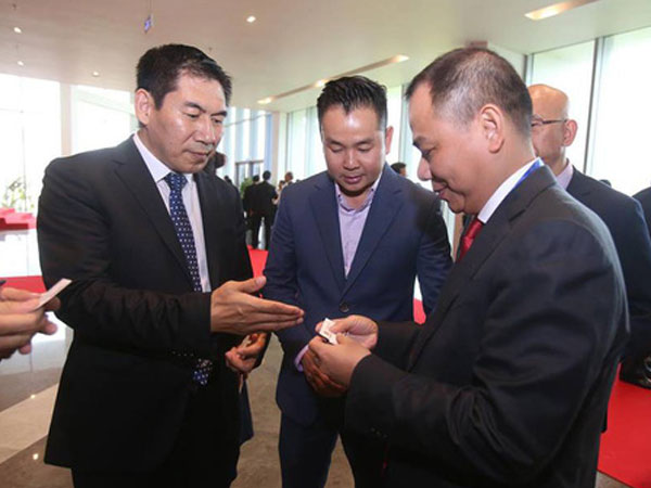 Lãnh đạo doanh nghiệp APEC bắt đầu cuộc đối thoại lịch sử