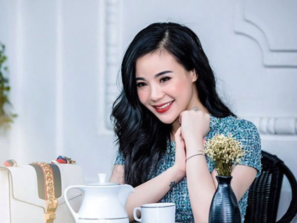 Quý bà bị thu giữ lô hàng mỹ phẩm 11 tỷ hiện đang im lặng hay 'mất tích'?