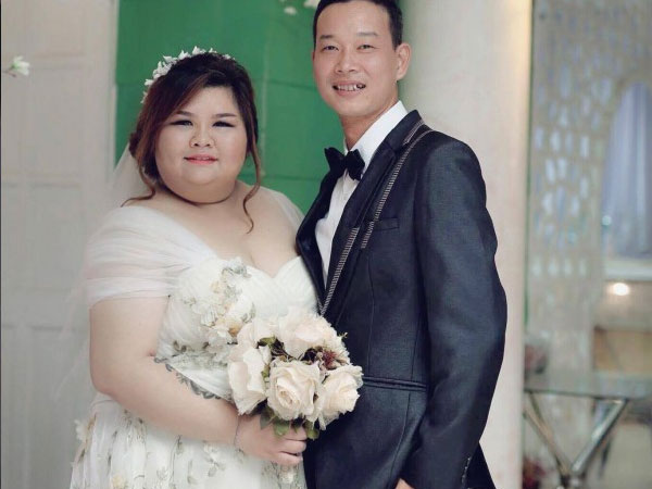 Chuyện tình gây chú ý của cặp đôi Bình Dương 'vợ 120kg, chồng nặng 60 kí'