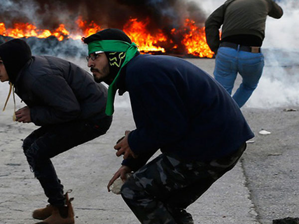 Đụng độ bùng phát sau khi Tổng thống Trump công nhận Jerusalem