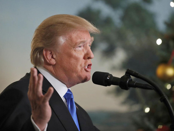 Nhà Trắng lên tiếng nghi vấn Tổng thống Trump gặp vấn đề sức khỏe