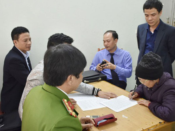 Nhiều mâu thuẫn trong lời khai bà nội nghi giết cháu 23 ngày tuổi