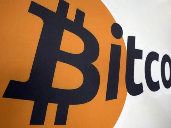 Sàn Bitcoin gặp sự cố khi giá chạm gần 20.000 USD