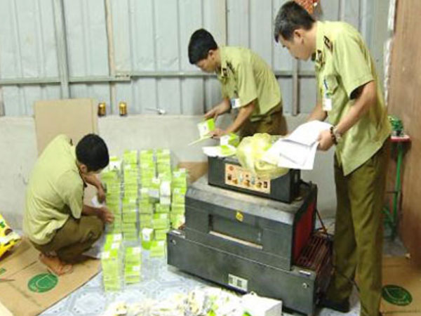 Ham trắng da siêu tốc, coi chừng vớ phải kem siêu độc