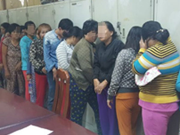 Phá sòng bạc ở nhà hàng toàn phụ nữ tham gia sát phạt