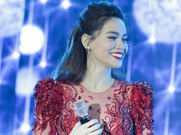Hồ Ngọc Hà: Kim Lý từng từ chối tôi vì... Trương Ngọc Ánh