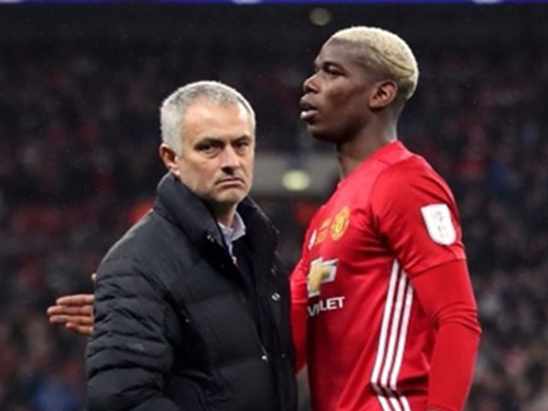 Mourinho thừa nhận Man City mạnh hơn mùa trước