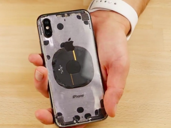 Video: 'Độ' vỏ trong suốt cho iPhone X