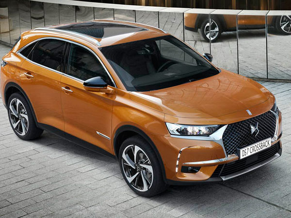 SUV thể thao DS7 Crossback giá từ 837 triệu đồng