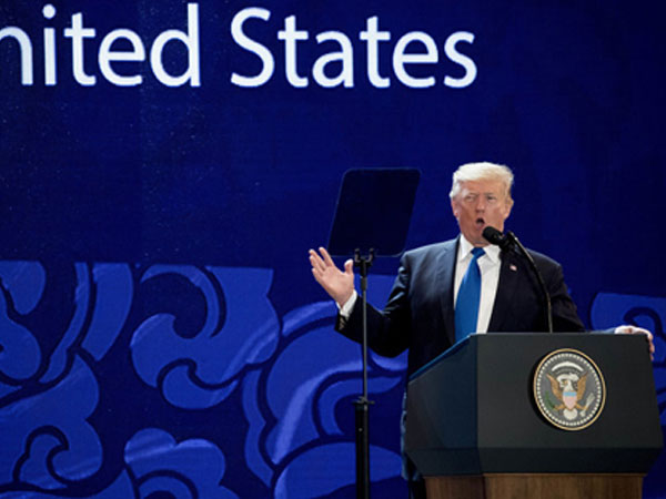 Tầm nhìn đối lập trong bài phát biểu APEC của ông Trump và ông Tập