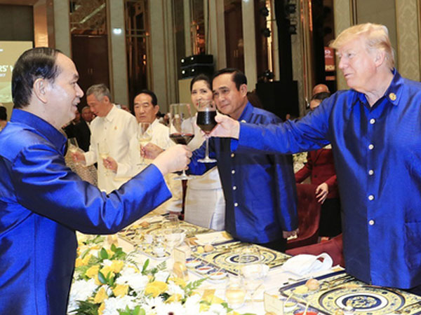 Lễ đón chính thức các nhà lãnh đạo APEC