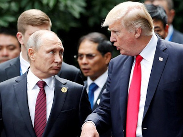 Ông Putin khen ông Trump 'văn minh, dễ chịu' tại APEC