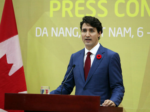 Thủ tướng Canada Justin Trudeau bất ngờ họp báo tại Đà Nẵng