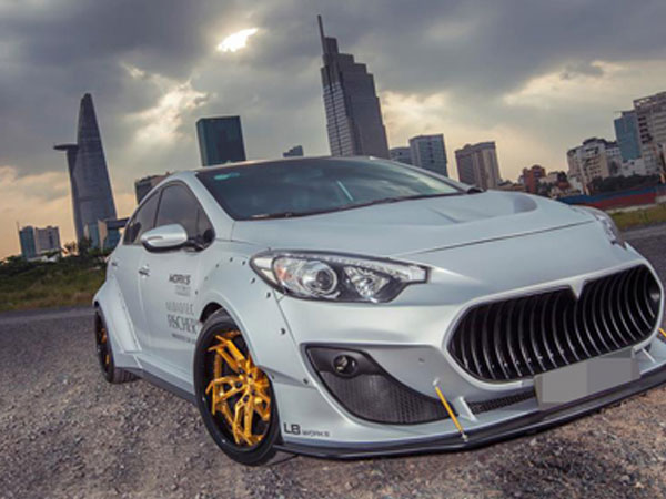 Kia K3 biến thành siêu xe Maserati GranTurismo tại Việt Nam
