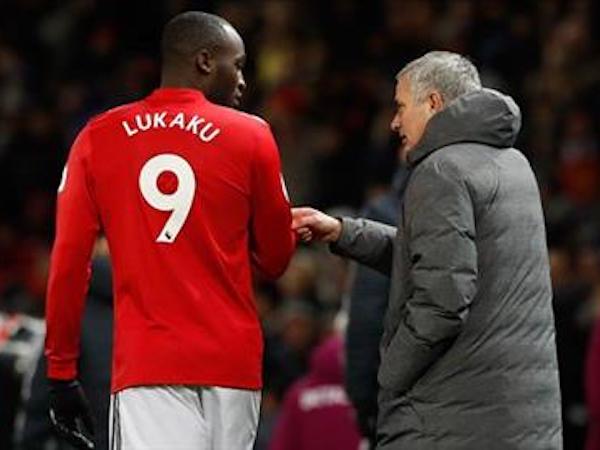 Nghi vấn: Lukaku tung quyền vào mặt trợ lý Pep Guardiola sau trận đấu