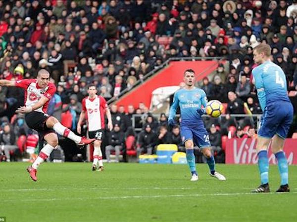 Sao Arsenal chỉ trích đồng đội sau trận hòa Southampton