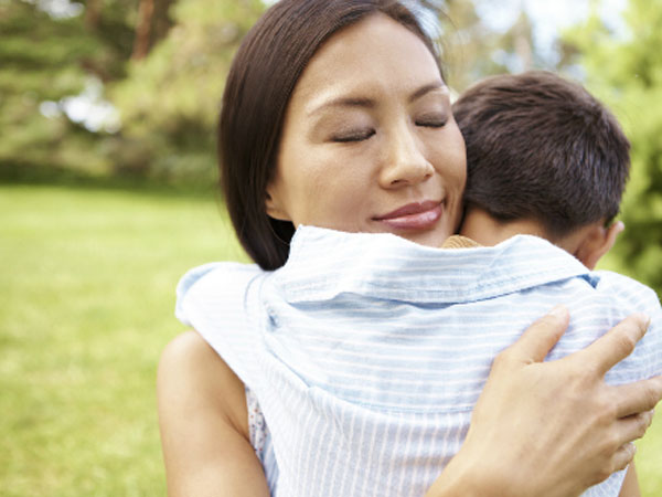 Những người vợ phải dùng đến hạ sách để giành con hậu ly hôn