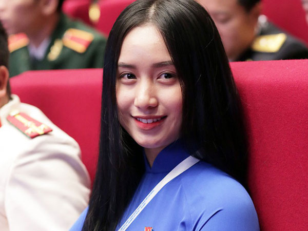 Hoa khôi sinh viên trải lòng về bản lĩnh người trẻ thời đại mới