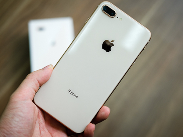 iPhone giảm giá hàng loạt