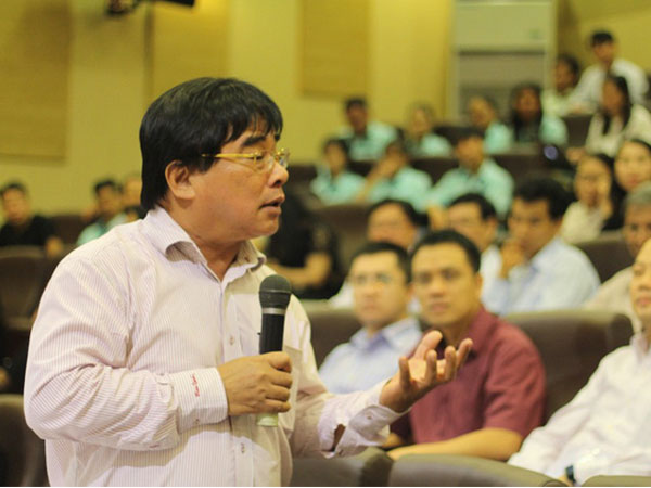 Bỏ ngay chính sách miễn học phí cho sinh viên sư phạm