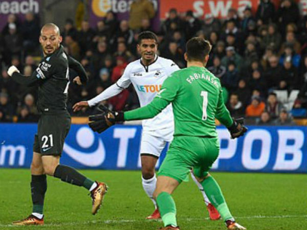 Đánh bại Swansea, Man City lập kỷ lục tại Ngoại hạng Anh