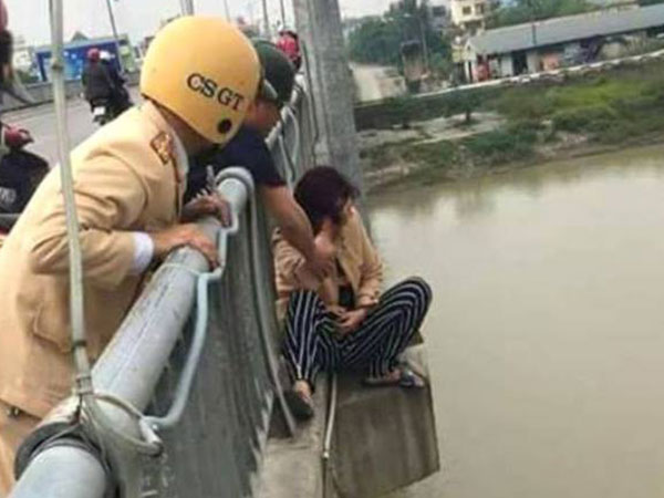 Thái Bình: Thiếu nữ bất ngờ nhảy xuống sông Hồng tự tử