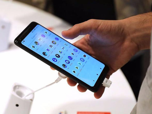 Người dùng Android tố bị hỏng đa cảm ứng sau khi lên đời Android 8.1