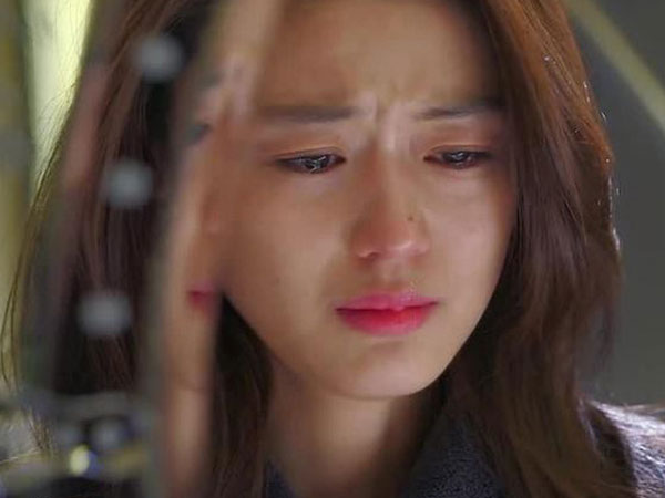 Nước mắt kẻ thứ ba: 'Tôi sẽ cưới cô nhưng tôi chỉ yêu cô ấy!'