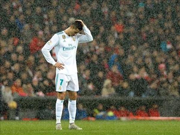 Ronaldo muốn rời Real vì một câu nói của chủ tịch Perez