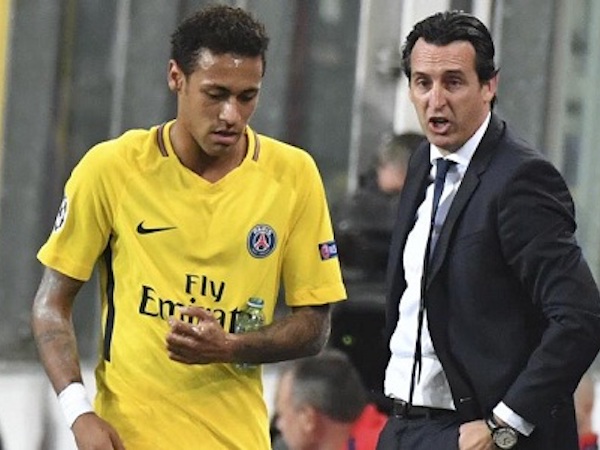 Trộm vào nhà HLV PSG, lấy áo đấu Neymar và kế hoạch chuyển nhượng