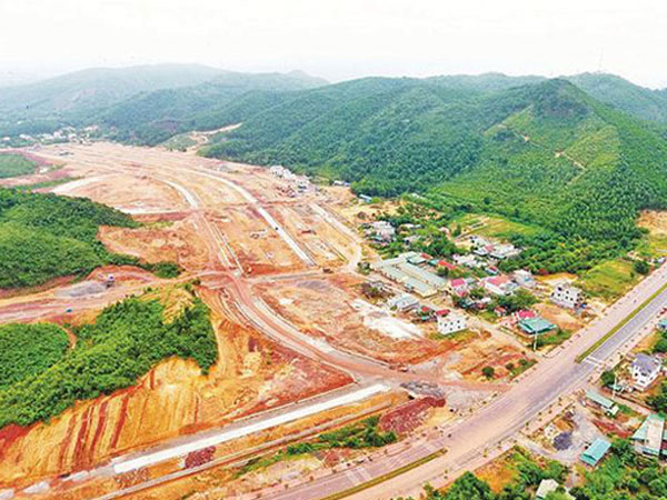 Vân Đồn 'quay cuồng' trong cơn sốt đất: Chủ tịch tỉnh Quảng Ninh đưa ra cảnh báo cho nhà đầu tư