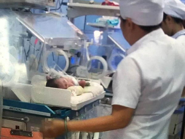 Vụ sản phụ mang song thai 8 tháng không có tiền chuyển viện: Đã mổ gấp cứu sống cả 3 mẹ con