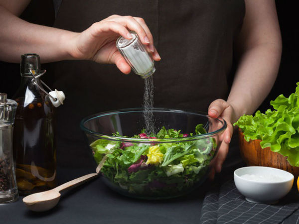 Ăn mặn dẫn tới sỏi thận, cao huyết áp, đột quỵ: Những dấu hiệu cảnh báo bạn nên ăn ít muối