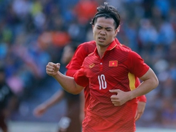 Công Phượng đoạt ngôi 'Vua phá lưới' M-150 Cup 2017