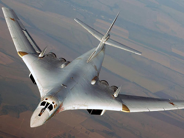 [Infographic]: Tu-160 'Thiên nga trắng' trên bầu trời nước Nga
