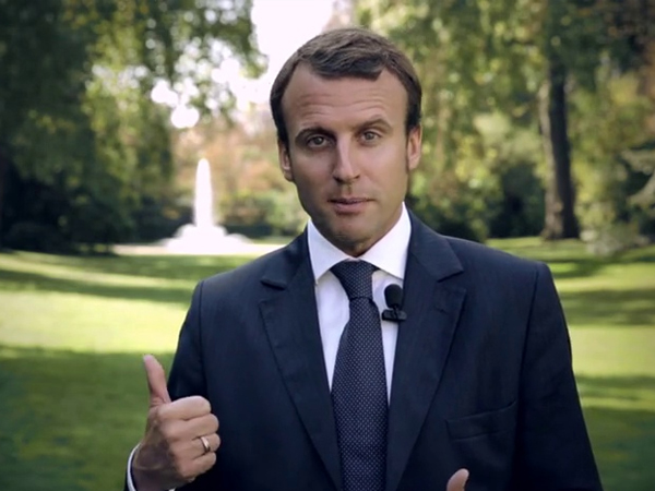Macron bị chỉ trích vì tổ chức sinh nhật xa hoa kiểu hoàng gia