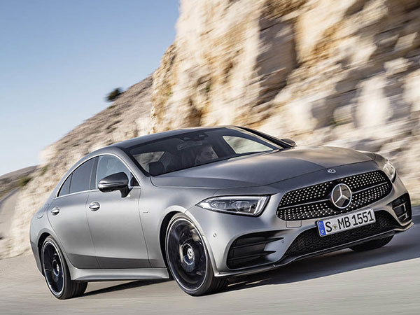 Mercedes-Benz CLS 2018 có giá hơn 77.000 USD