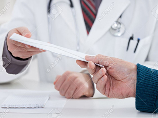 Sinh thường phong bì 500 ngàn, sinh mổ 1 triệu, ai cũng vậy!