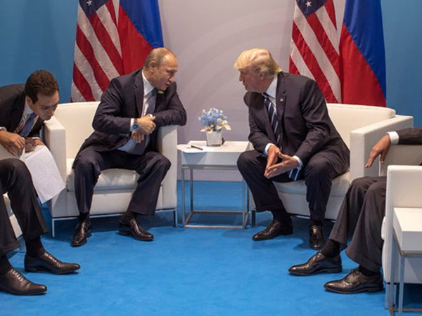 Chiến lược an ninh mới của Trump: Mỹ đối đầu Nga, Trung