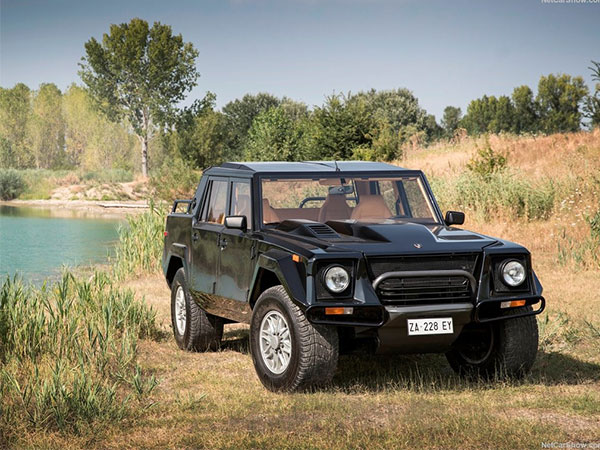 Lịch sử về xe địa hình hàng hiếm Lamborghini LM002