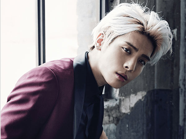 Sốc: Jonghyun (SHINee) được phát hiện tử vong trong phòng làm việc, cảnh sát nghi ngờ tự tử